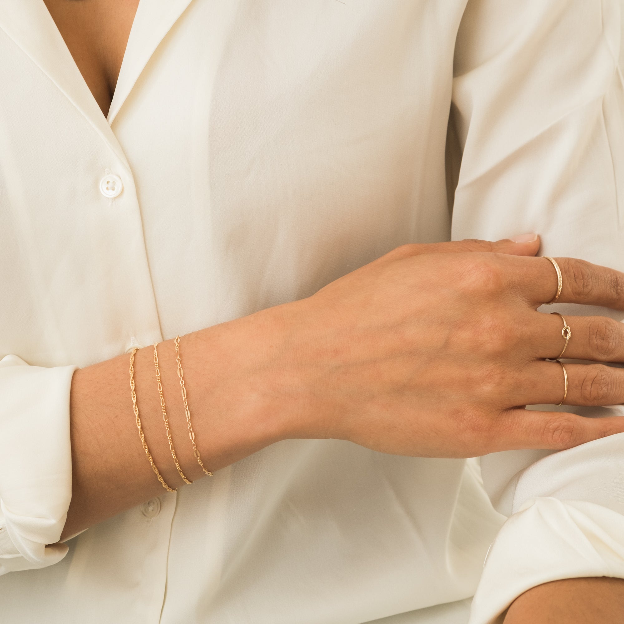 14K Gold Petal Chain Bracelet