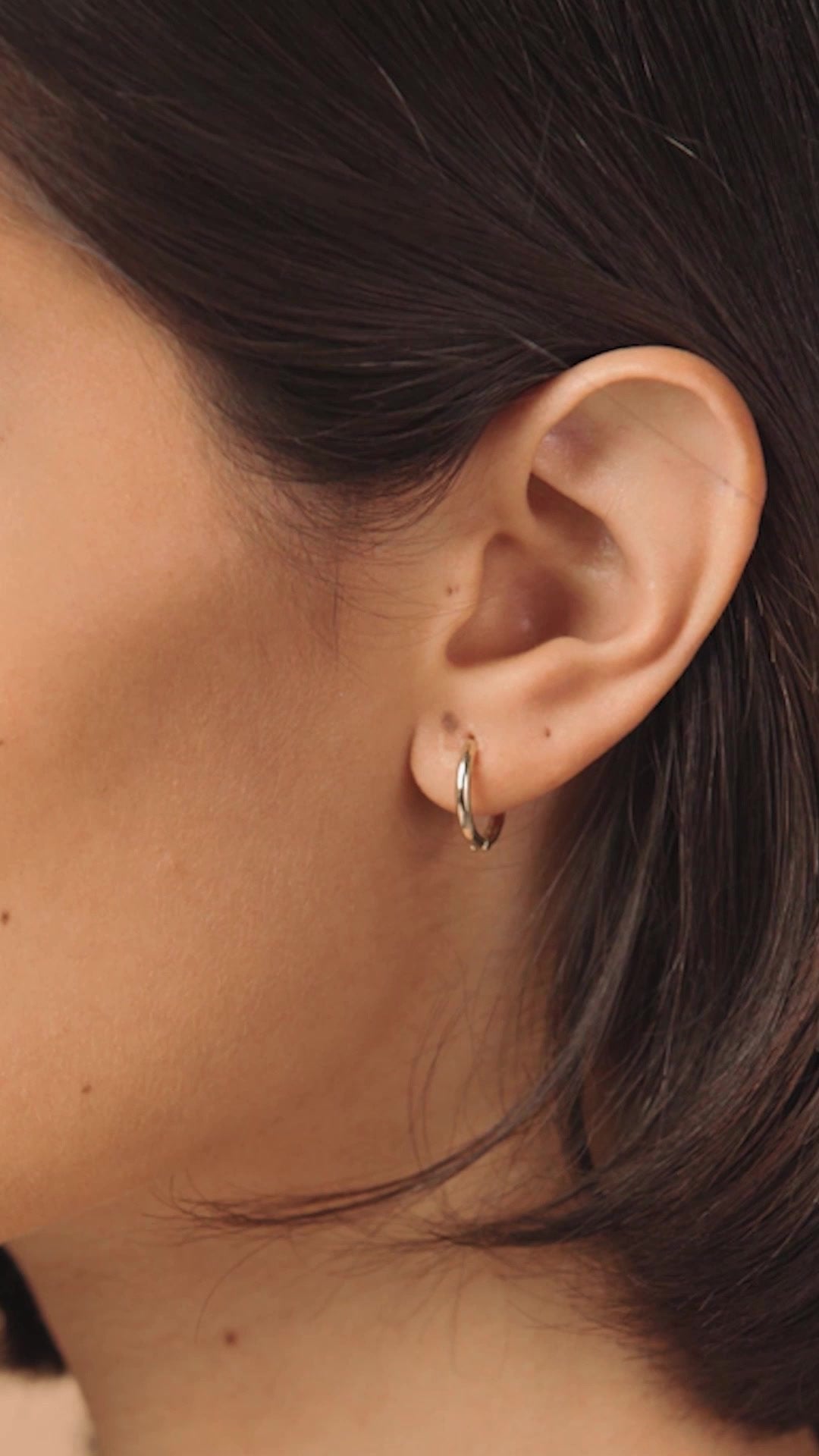 Gold Hoop Earrings 12mm - Rebecca