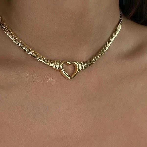 14K GOLD HEART-SHAPED SNAKE BONE CHAIN